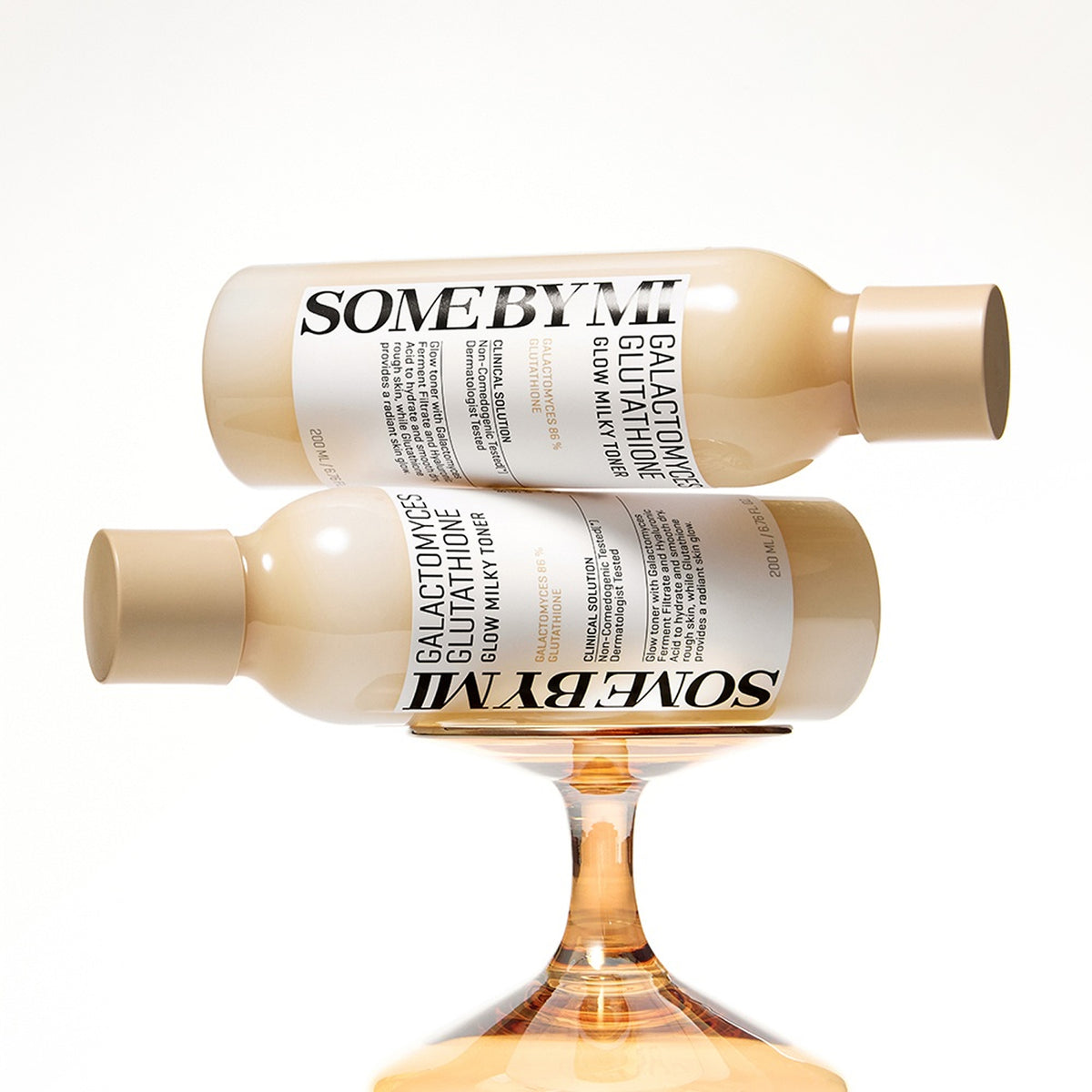 SOME BY MI Galactomyces Glutathione Glow Milky Toner 200ml