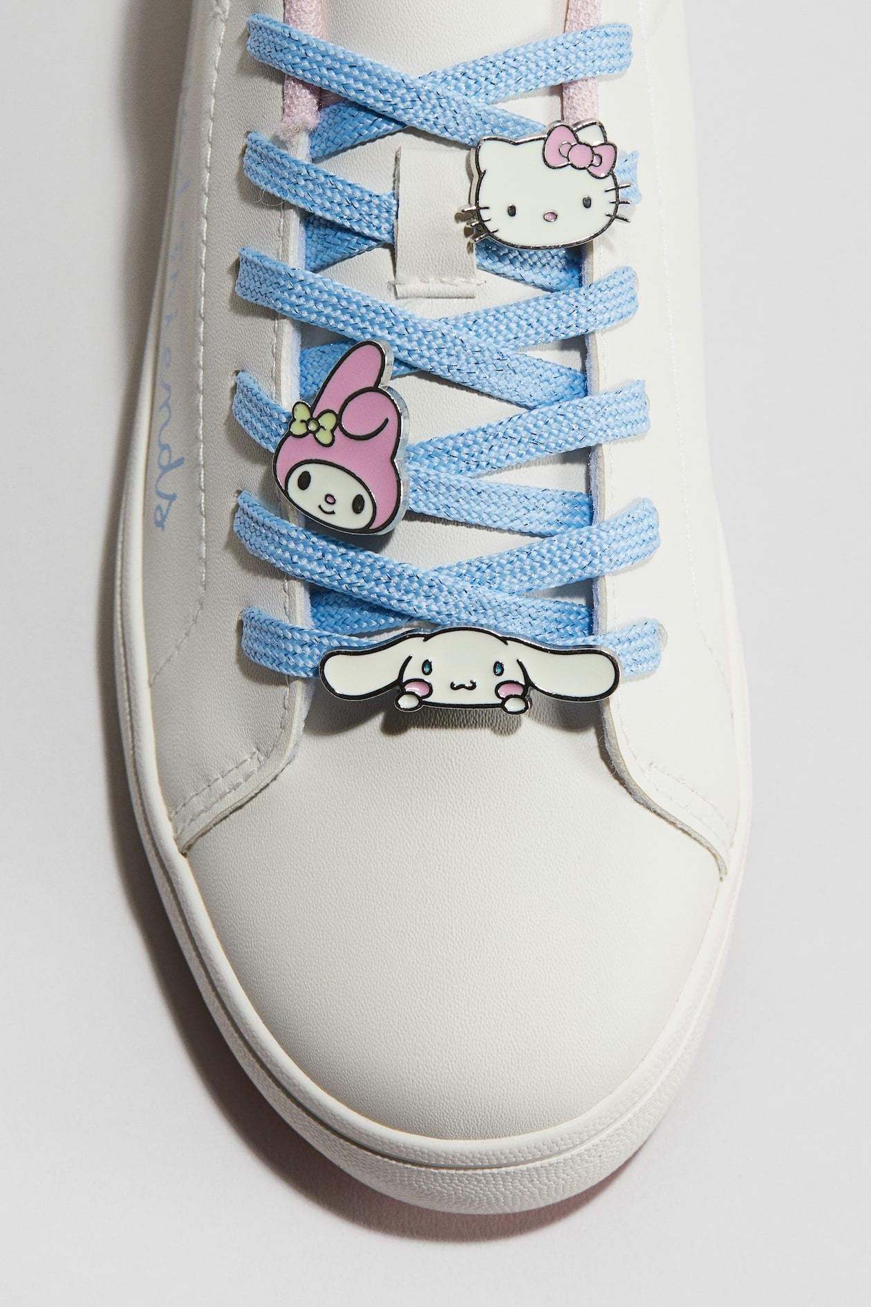 Charm-detail trainers