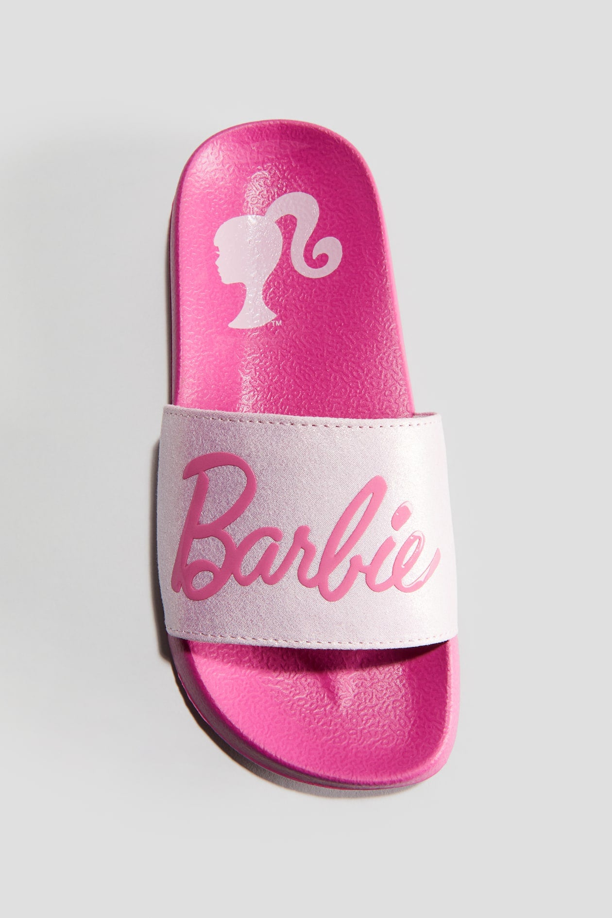 Printed pool shoes