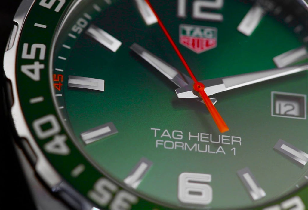 Formula 1 Limited Edition Green Dial Silver Steel Strap Watch for Men - WAZ1017.BA0842