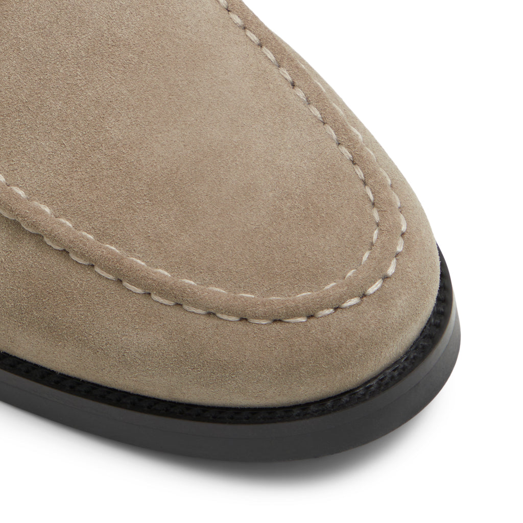 PARLIAMENT
Suede Penny Loafers